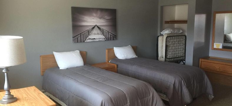 Red Door Resort Motel Deerwood